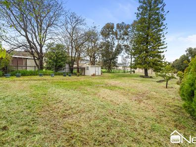 9 Burndale Road, Mount Richon WA 6112