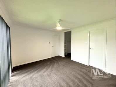 17 Boorara Way, Mckail WA 6330