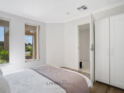 Room/2  96 Shepperton Drive, Butler WA 6036