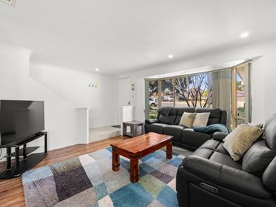 7 Lamond Close, Kinross WA 6028