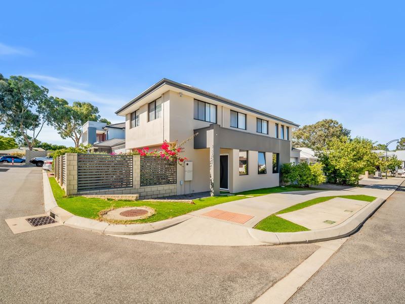 62 Potenza Avenue, Stirling WA 6021
