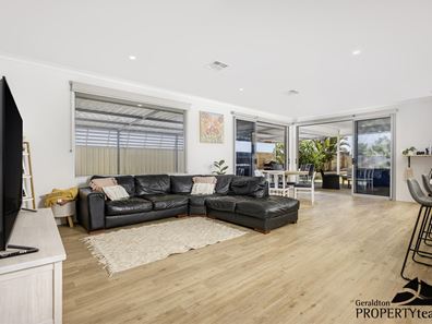 5 Viewpoint Mews, Drummond Cove WA 6532