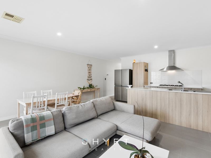 12 Quokka Road, Alkimos WA 6038