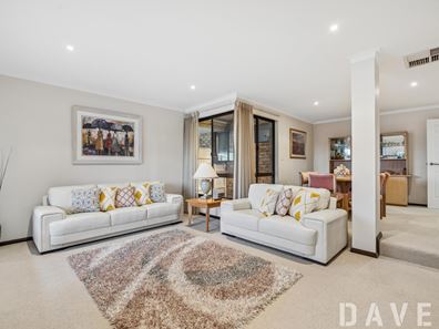 17 Tandina Way, Kingsley WA 6026