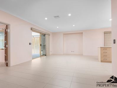 6 Protea Avenue, Moresby WA 6530