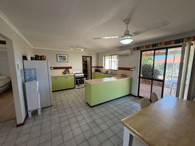 12 Schmidt Way, Exmouth WA 6707