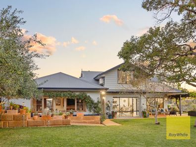 12 Summerfield Place, Gooseberry Hill WA 6076
