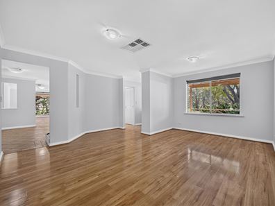 90 Wimbledon Street, Beckenham WA 6107