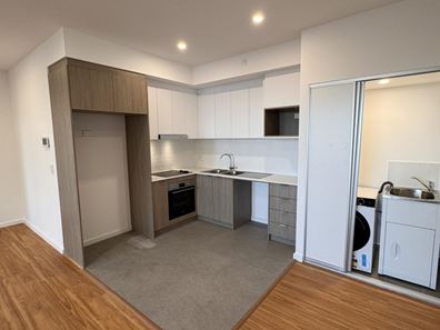 301/14 Leila Street, Cannington WA 6107