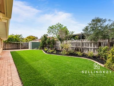 13 Woodhouse Circuit, Canning Vale WA 6155