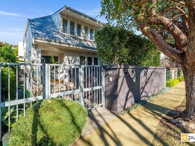 8 Caxton Road, Claremont WA 6010