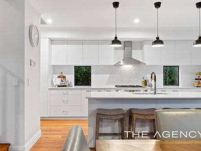 5 Aventurine Road, Treeby WA 6164