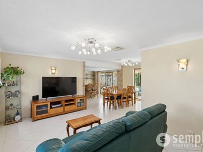 19 Chipla Way, Parkwood WA 6147