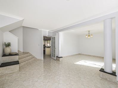 4 Amboy Lane, Canning Vale WA 6155