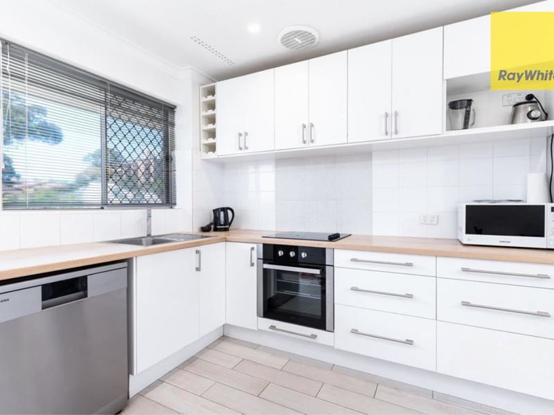 8/28 Carrington Street, Inglewood WA 6052