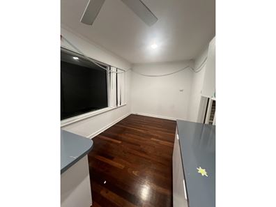 10 Farris Street, Rockingham WA 6168