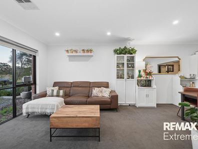 38 Corvus Road, Tapping WA 6065