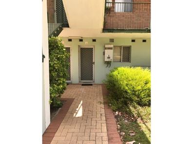 2/21 Montague Rise, Coolbellup WA 6163