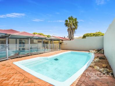 22 Sporing Way, Hillarys WA 6025