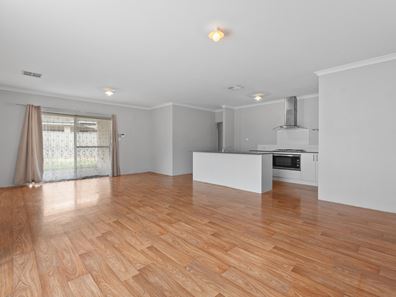 10 Palomino Parade, Baldivis WA 6171