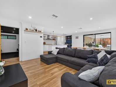 80 Littabella Avenue, Wandi WA 6167