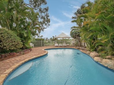 102/154 Mill Point Road, South Perth WA 6151