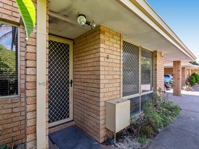 5/23 Quarram  Way, Gosnells WA 6110