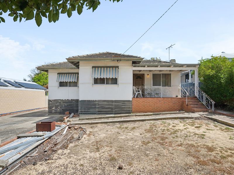 16 Harriott Street, Willagee WA 6156