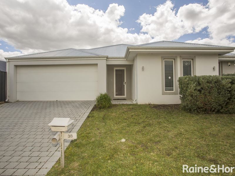 38 Kulungar Elbow, South Guildford