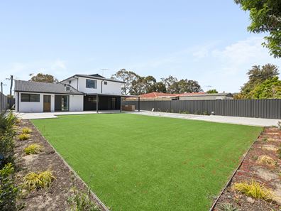 21 Frimley Way, Morley WA 6062