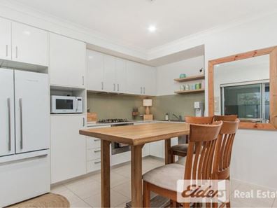 8/82 Lewington Street, Rockingham WA 6168