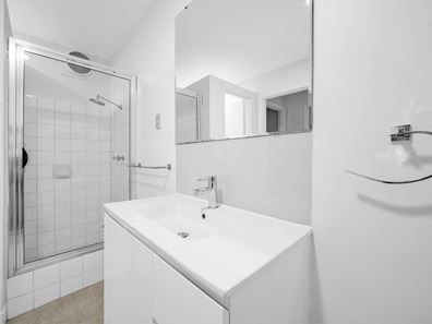9/1 Clydesdale Street, Como WA 6152