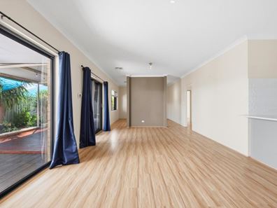 24 Barron Turn, South Yunderup WA 6208