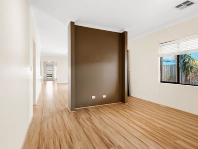 24 Barron Turn, South Yunderup WA 6208