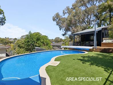 20 Ridge Street, Wembley Downs WA 6019