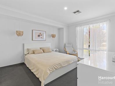 48 Barton Street, Aveley WA 6069