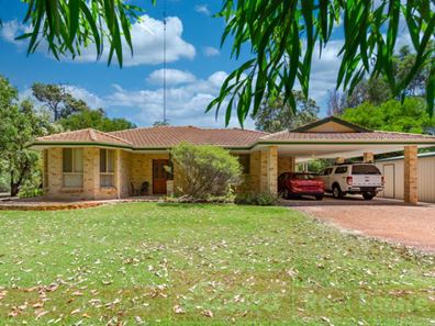 27 Tributary Place, Leschenault WA 6233