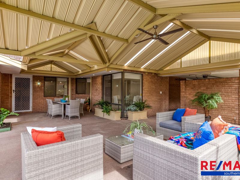 7 Cardinal Crescent, Leeming WA 6149