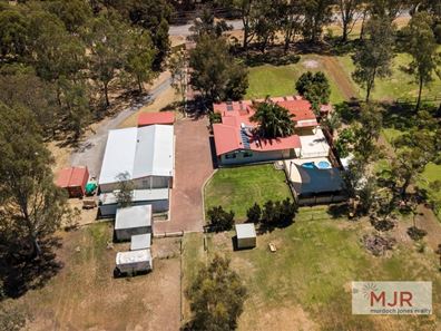 200 Hopkinson Road, Darling Downs WA 6122