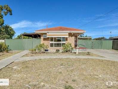 6 Leigh Place, Girrawheen WA 6064