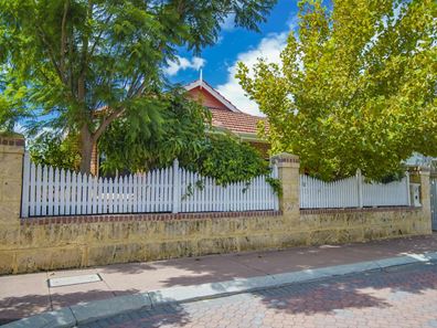 11 Brooking Street, South Guildford WA 6055