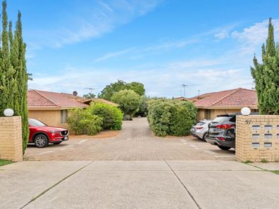 2/57 Tyler Street, Joondanna WA 6060