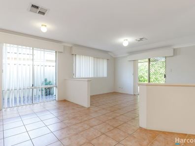 142 Caledonia Avenue, Currambine WA 6028