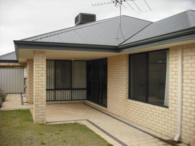 18 Voltaire Way, Secret Harbour WA 6173