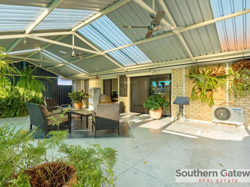 90 Dalrymple Drive, Leda