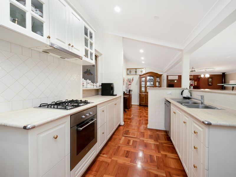 26 Green Street, Joondanna WA 6060