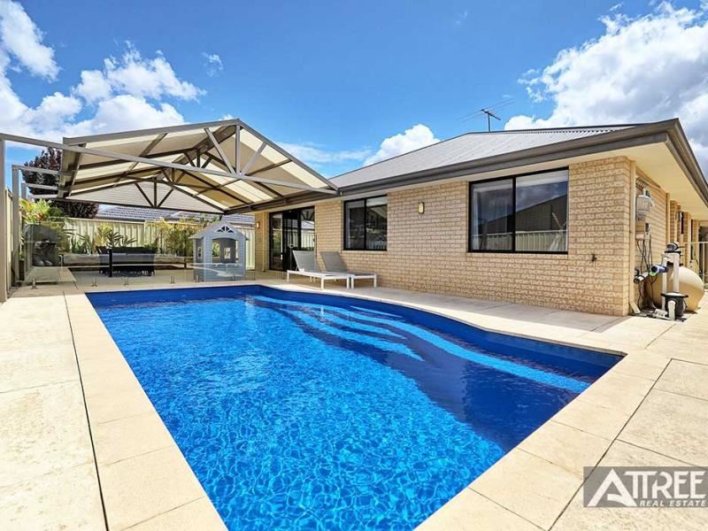 38 Marseille Gardens, Piara Waters