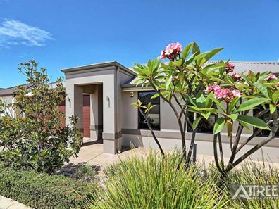 38 Marseille Gardens, Piara Waters WA 6112