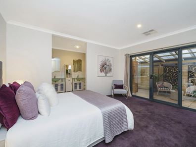 45 Pavilion Circle, The Vines WA 6069