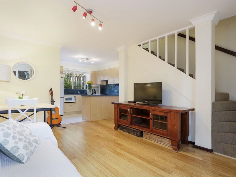 4/77 Second Avenue, Mount Lawley